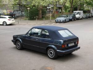 Image 11/148 of Volkswagen Golf Mk I Convertible 1.6 (1988)