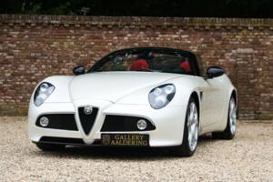 Obraz 26/50 pojazdu Alfa Romeo 8C Spider (2009)