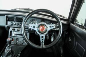 Bild 8/50 von MG MGB GT V8 SEC (1978)