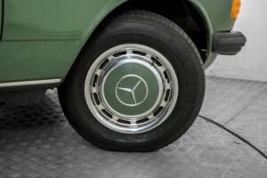 Afbeelding 43/50 van Mercedes-Benz 300 D (1978)