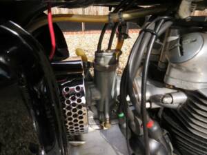 Image 21/40 of Triumph DUMMY (1959)