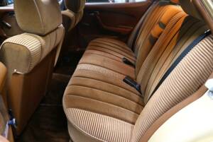 Bild 22/23 von Mercedes-Benz 280 SE (1979)