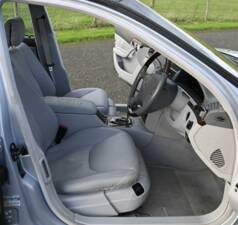 Image 36/50 de Mercedes-Benz S 500 L (2001)