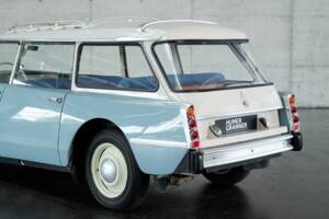 Bild 16/50 von Citroën ID 19 Break (1960)