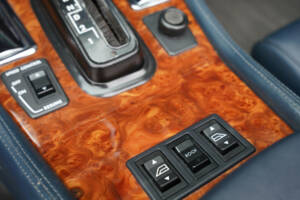 Image 49/50 of Jaguar XJS 5.3 V12 (1988)