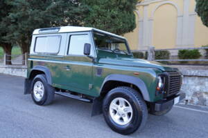 Bild 28/73 von Land Rover Defender 90 (2008)