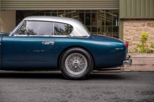 Image 36/64 of Aston Martin DB 2/4 Mk II (1957)