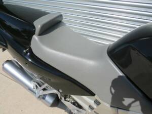 Image 17/44 de Honda VFR 750F (1991)