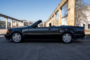 Bild 19/49 von Mercedes-Benz 300 CE-24 (1993)