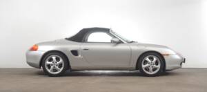 Image 2/30 of Porsche Boxster (1999)