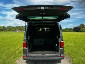 Imagen 52/57 de Volkswagen T6 Multivan 2.0 TDI (2019)