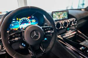 Image 20/25 of Mercedes-AMG GT Black Series "P One Edition" (2021)