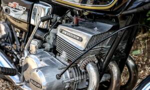 Image 5/25 of Suzuki GT 550 II (1976)