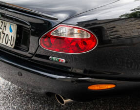 Bild 9/42 von Jaguar XKR (2003)