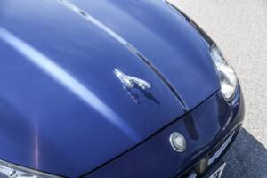 Image 23/36 of Jaguar XK8 4.0 (2001)