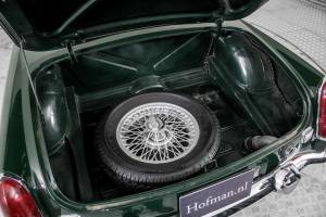 Image 48/50 of MG MGB (1968)