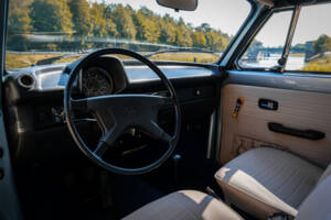 Bild 19/33 von Volkswagen Käfer 1303 LS (1973)
