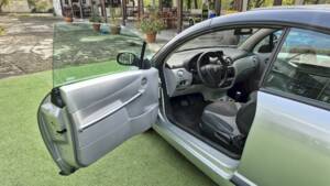 Image 21/54 of Citroën C3 1.6 16V (2004)