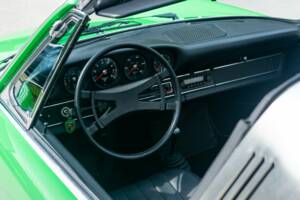 Image 21/51 de Porsche 911 2.4 S (1973)