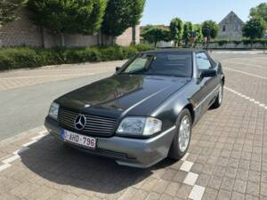 Image 4/6 de Mercedes-Benz SL 280 (1995)