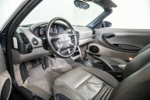 Immagine 11/45 di Porsche Boxster (1999)