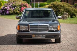 Image 7/91 of Mercedes-Benz 560 SEL (1990)