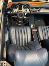 Immagine 9/25 di Mercedes-Benz 280 SL (1968)