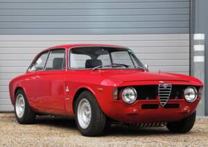 Immagine 6/48 di Alfa Romeo Giulia 1750 GT Am (1970)