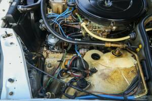 Image 47/50 de Mercedes-Benz 280 S (1988)