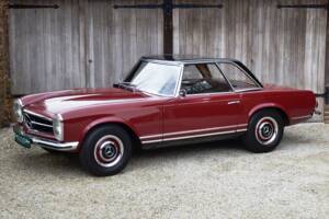 Image 4/45 de Mercedes-Benz 230 SL (1964)