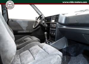 Image 10/15 de Lancia Delta 1.6 HF (1991)