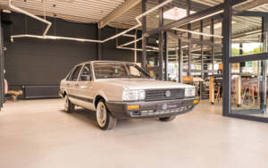 Image 38/132 of Volkswagen Santana 1.8 (1985)