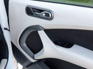 Bild 84/95 von Aston Martin Cygnet (2012)