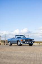 Image 21/47 of Mercedes-Benz 300 SL (1987)