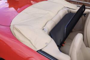 Image 21/50 de Jaguar XKR (2000)