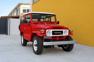 Bild 1/17 von Toyota Landcruiser BJ 42 (1984)