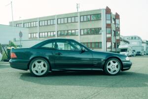 Image 5/30 of Mercedes-Benz SL 600 6.0 AMG (1996)
