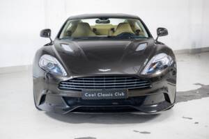 Image 2/32 of Aston Martin Vanquish (2013)