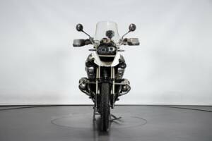 Image 6/50 of BMW DUMMY (2010)