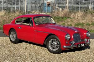 Image 1/11 of Aston Martin DB 2&#x2F;4 Mk II (1956)