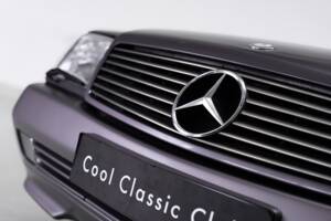 Image 27/37 of Mercedes-Benz SL 320 (1993)
