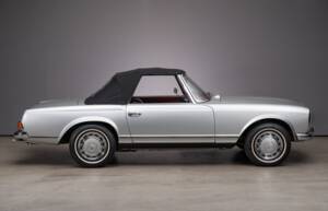 Bild 7/44 von Mercedes-Benz 280 SL (1970)