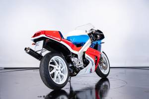 Image 5/48 of Honda DUMMY (1997)