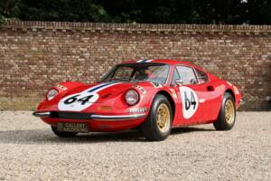 Immagine 13/50 di Ferrari Dino 246 GT (1971)