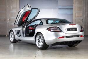 Bild 11/29 von Mercedes-Benz SLR McLaren (2004)