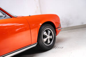 Image 25/40 of Porsche 911 2.0 T (1969)