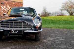 Image 8/79 of Aston Martin DB 6 (1968)