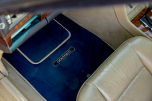 Bild 26/50 von Mercedes-Benz 500 SEC (1989)