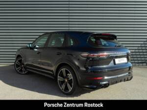 Obraz 23/29 pojazdu Porsche Cayenne E-Hybrid (2022)