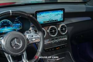 Image 19/23 of Mercedes-Benz GLC 63 S AMG 4MATIC+ (2020)